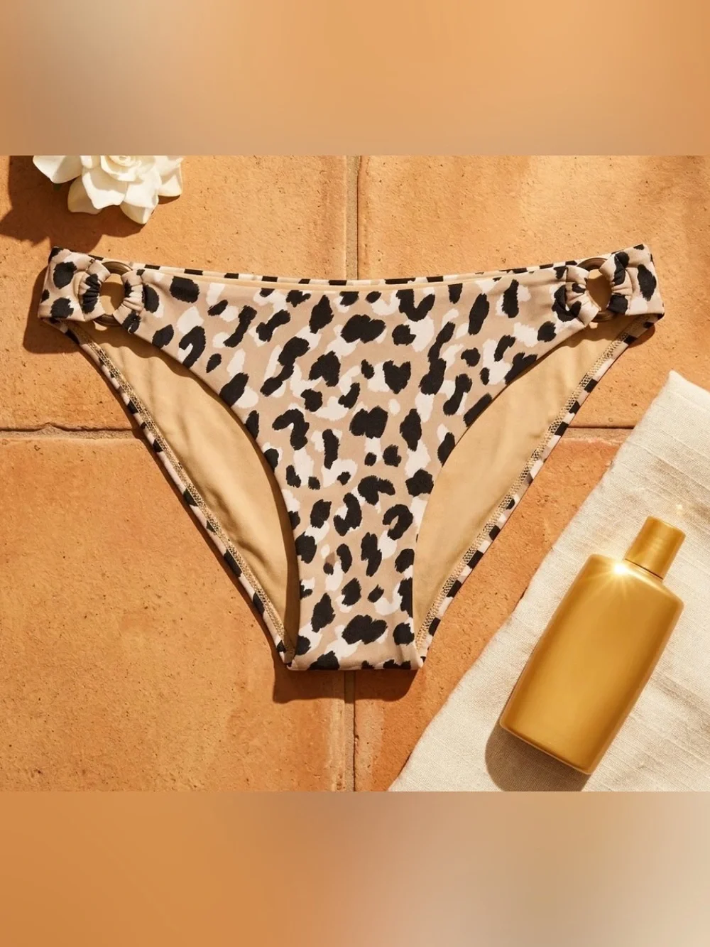 Vitamin A Midori Animal Print Bikini Bottoms - Size 6, NWT, Made in Italy